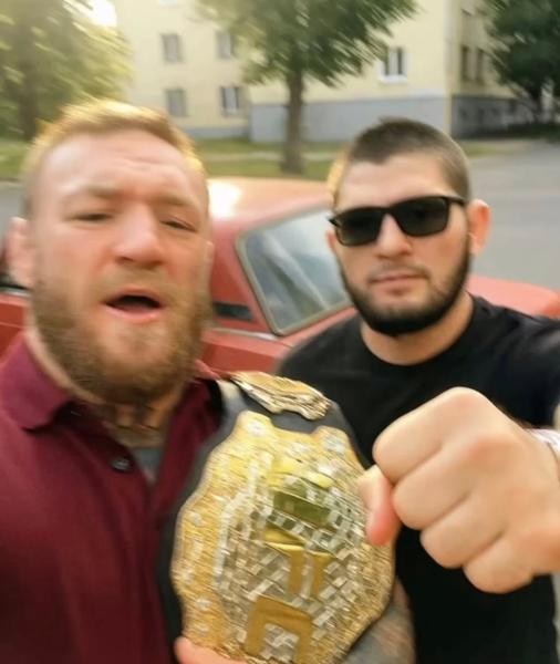 Хабиб и Конор &ndash; друзья в параллельной реальности: ИИ показал их совместные фото 🤣🔥