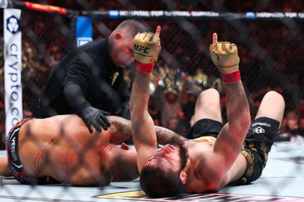 Махачев в UFC – как Овечкин в чемпионате Чехии. Что не так с его карьерой?
