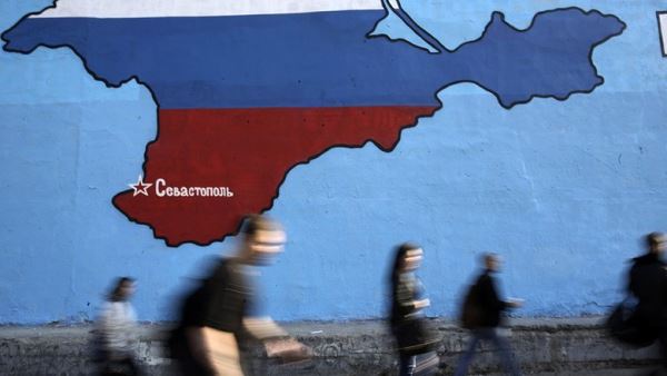 Мина под Россию от щiрого украiнца Хрущева. Как и почему СССР отдал Крым Украине