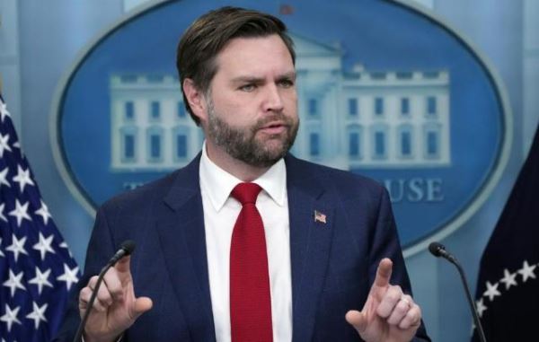 Вице-президент США заявил, что продолжение украинского конфликта не принесет победы Киеву