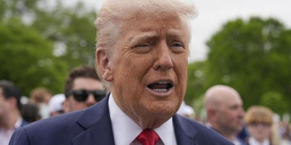 Первые 100 дней Трампа продемонстрировали беспрецедентную слабость "сильного лидера" (Foreign Policy, США)