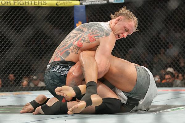 15 лучших тяжеловесов России. Только двое – из UFC