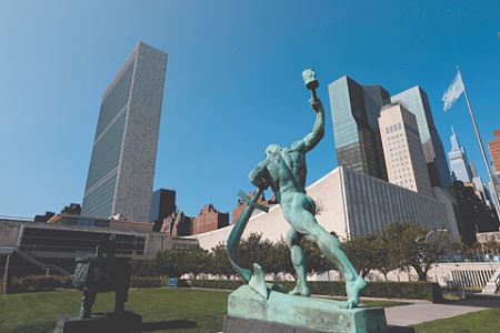 РФ и КНР подтверждают приверженность поиску политических решений для урегулирования кризисных ситуаций посредством диалога - заявление